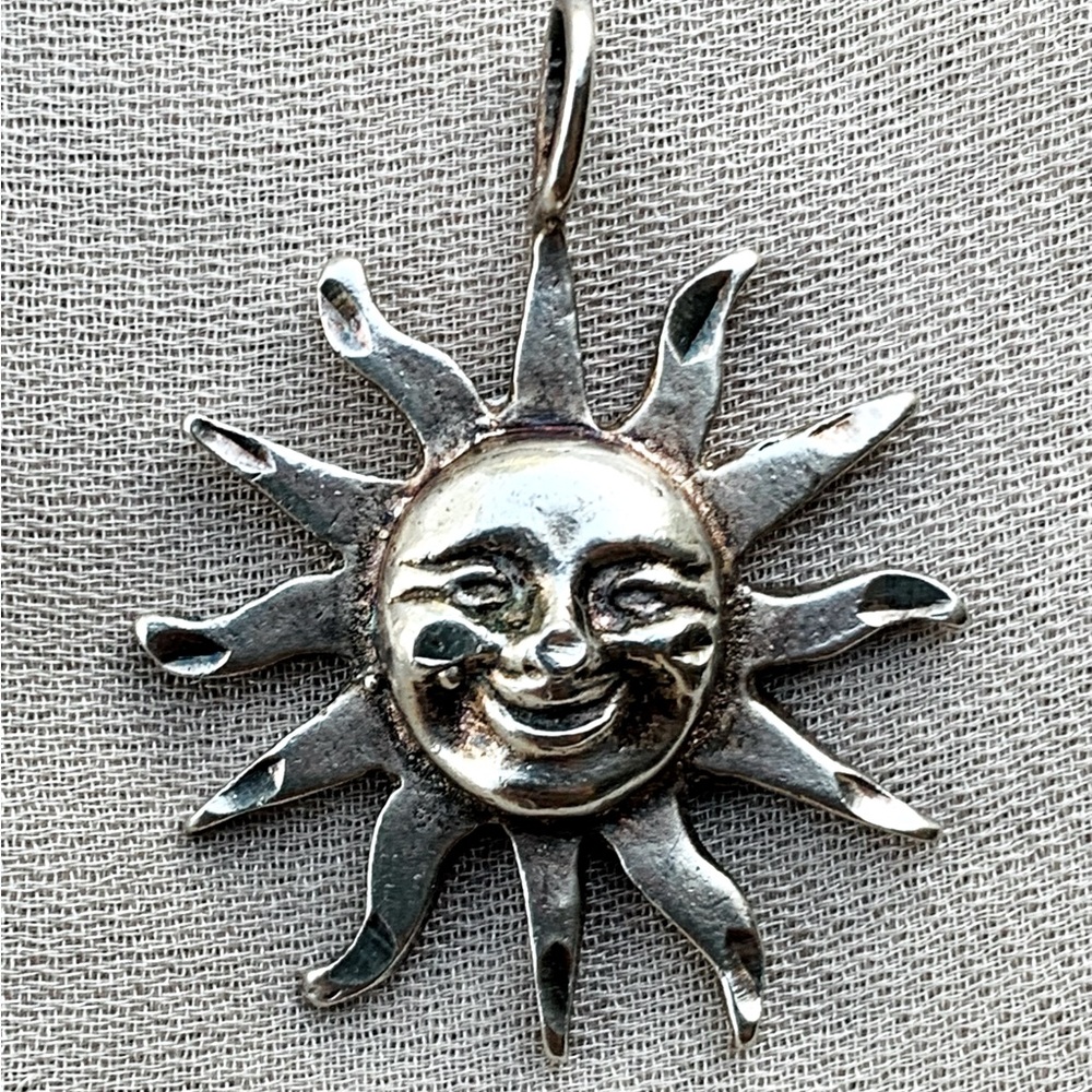 Vintage Sterling Silver 925 Smiling Sun Pendant
